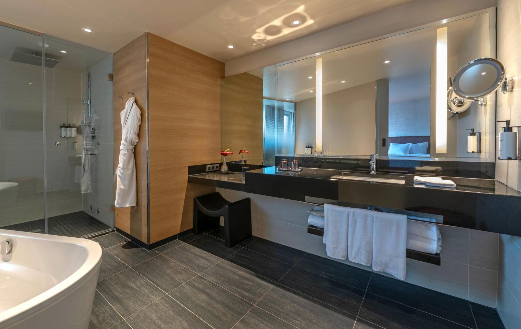 Sofitel Le Grand Ducal Hotel